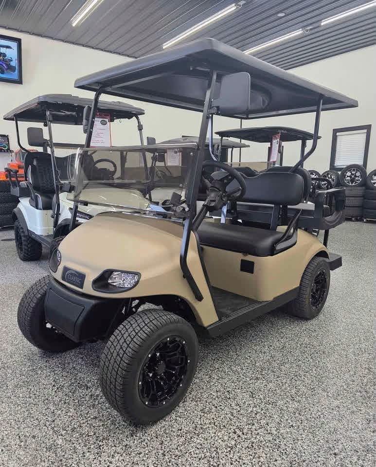 2020 Ezgo Txt EFI Premium Rear Flip Seat 4 SEATER GAS - Image 2