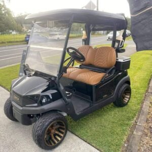CLUB CAR Onward. 2-Passenger Non-Lifted 2 SEATER GAS