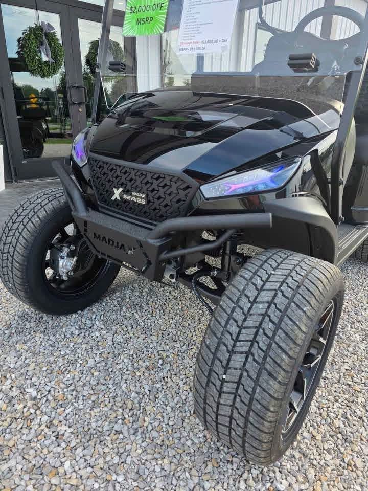 2025 Mad Jax 4 SEATER ELECTRIC (LITHIUM BATTERY) - Image 6
