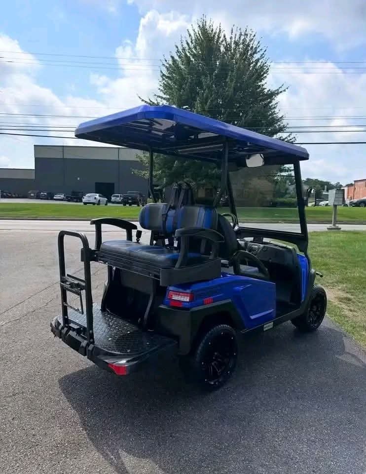 2023 Bintelli Beyond Lithium 4 SEATER ELECTRIC - Image 4