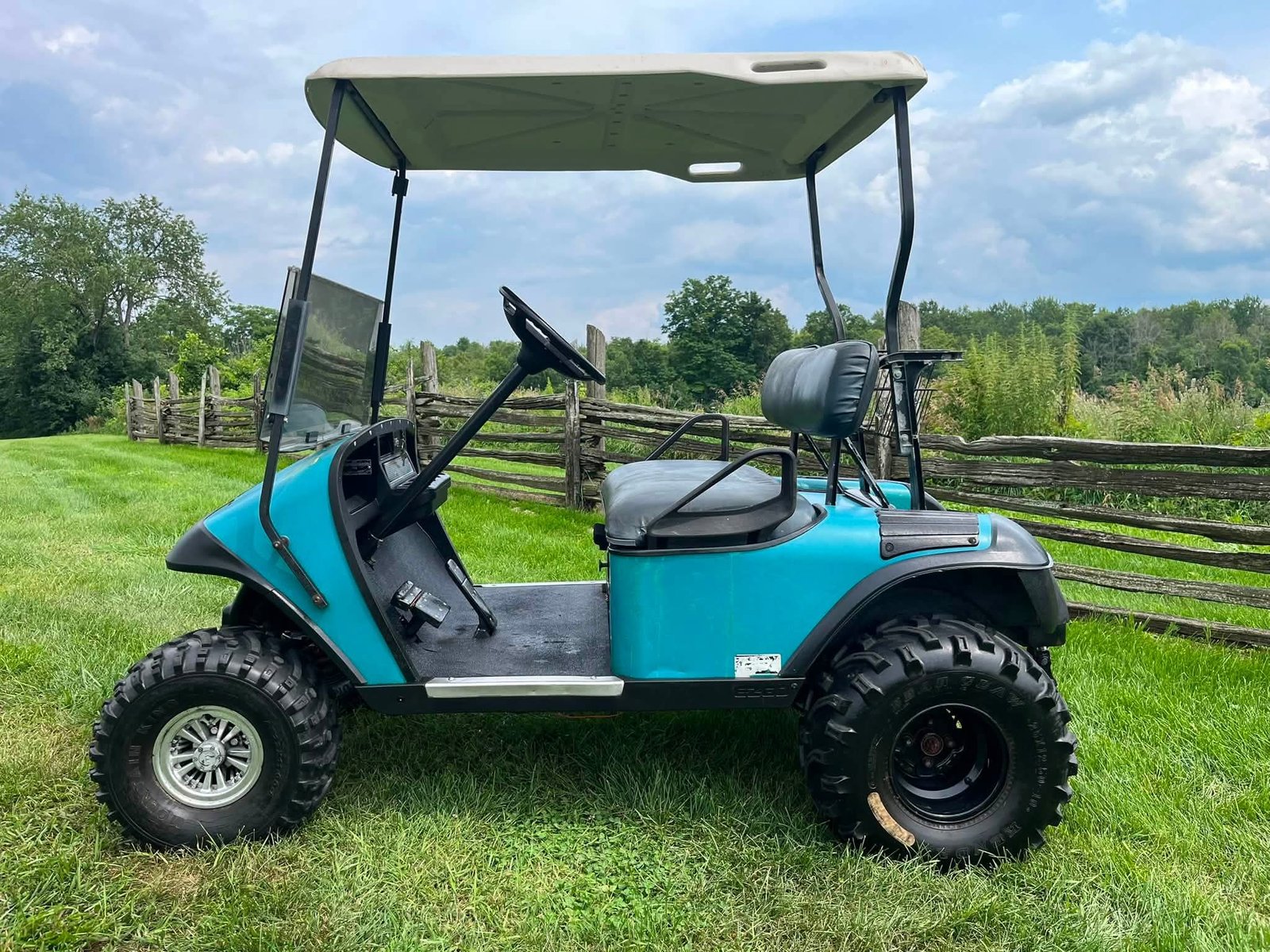 1995 EZGO TXT 2 SEATER GAS - Image 6