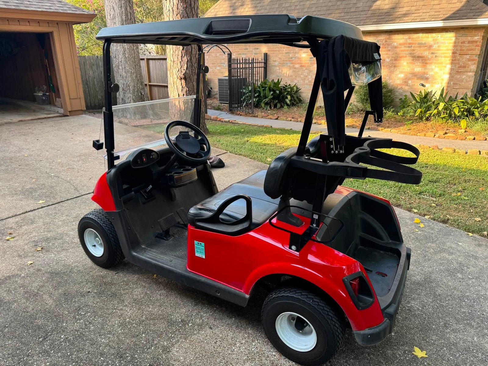 2017 E-Z-GO RXV Golf Cart 2 SEATER ELECTRIC - Image 3