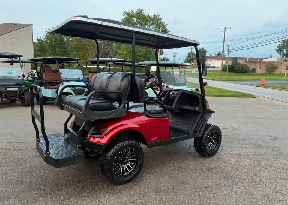 2021 Ezgo Express S4 4 SEATER ELECTRIC - Image 5