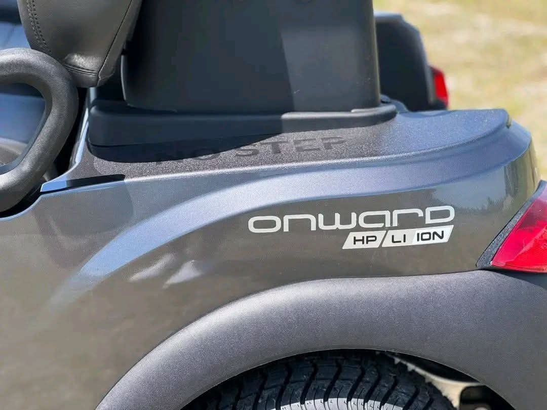 Recent 2023 CLUB CAR 2 SEATER ELECTRIC - Image 7