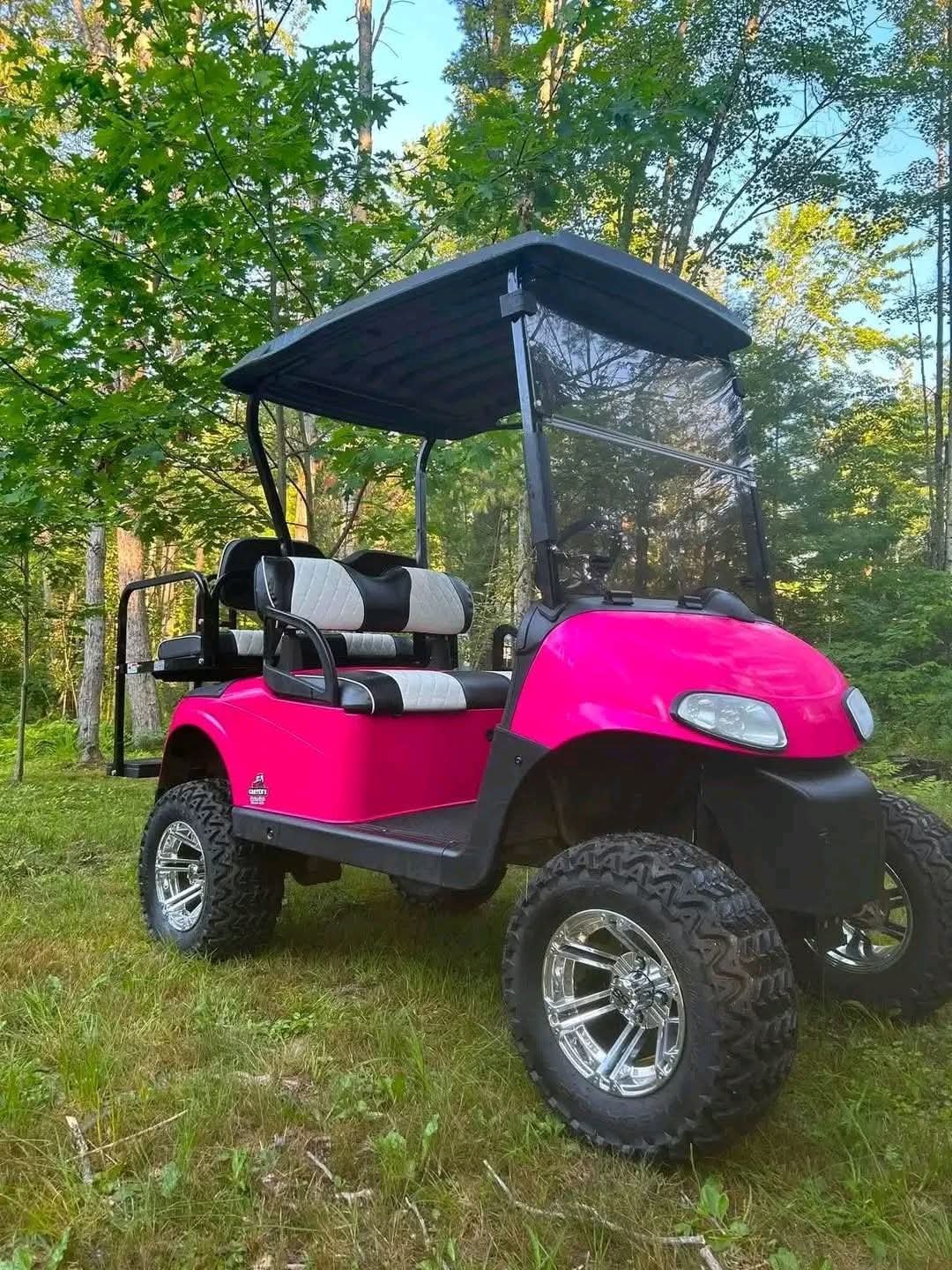 Recent 2013 E-Z-GO RXV4 SEATER Electric Golf Cart - Image 2