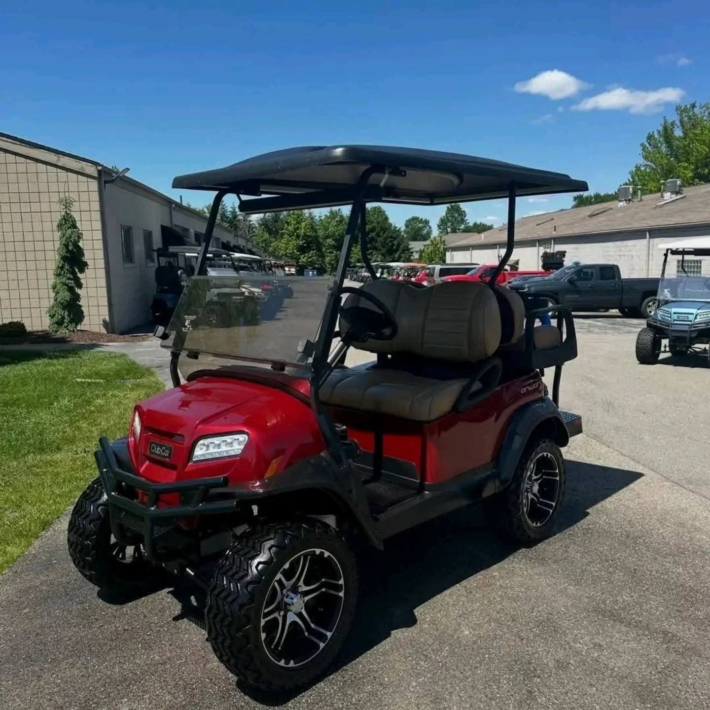 2025 Club Car Onward HP 4 SEATER ELECTRIC - Image 2